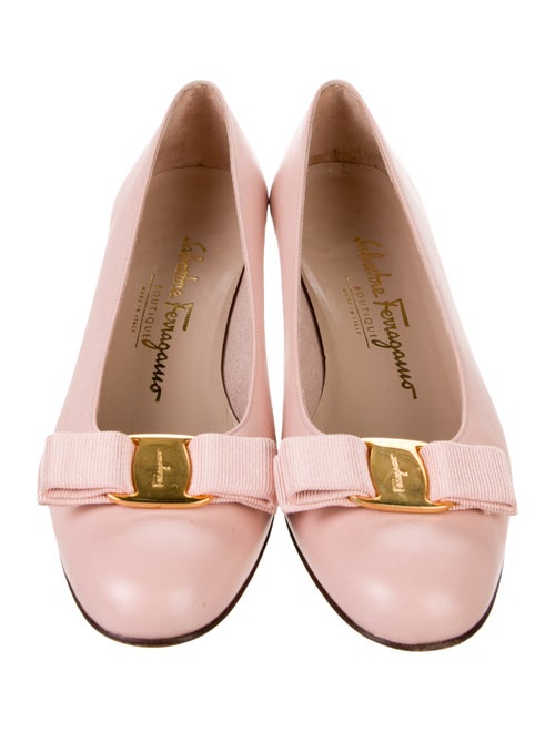 Salvatore Ferragamo Vara Bow Accent Leather Ballet Flats