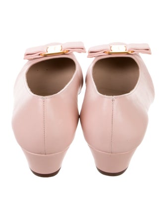 Salvatore Ferragamo Vara Bow Accent Leather Ballet Flats