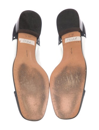 Salvatore Ferragamo Boutique Leather Ballet Flats