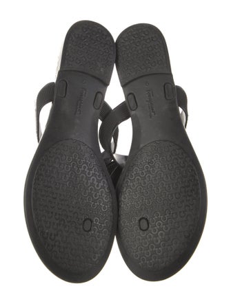 Salvatore Ferragamo Rubber Bow Accents Slides