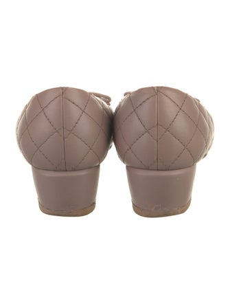 Salvatore Ferragamo Leather Bow Accents Pumps