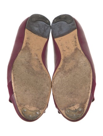 Salvatore Ferragamo Vara Bow Accent Leather Ballet Flats