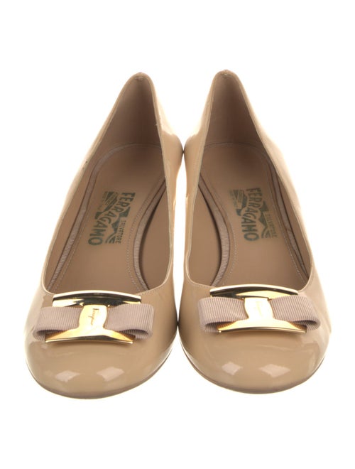 Salvatore Ferragamo Vara Bow Accent Patent Leather Pumps