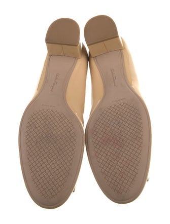 Salvatore Ferragamo Vara Bow Accent Patent Leather Pumps