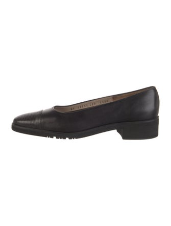 Salvatore Ferragamo Gancini Logo Leather Flats