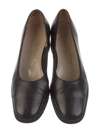 Salvatore Ferragamo Gancini Logo Leather Flats