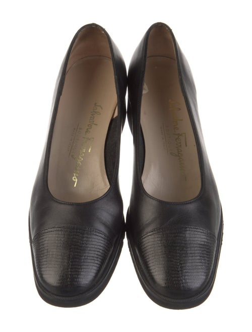 Salvatore Ferragamo Gancini Logo Leather Flats