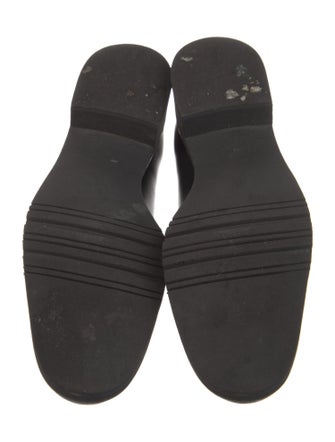 Salvatore Ferragamo Gancini Logo Leather Flats