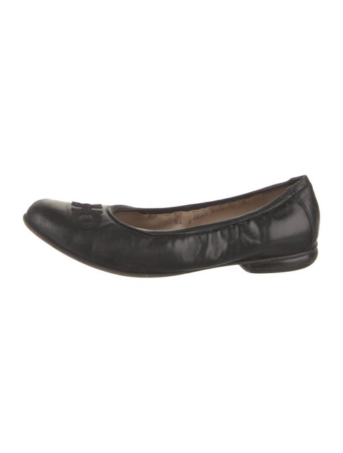 Salvatore Ferragamo Vara Bow Accent Leather Ballet Flats