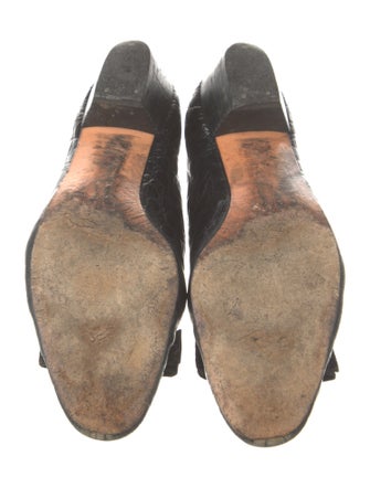 Salvatore Ferragamo Vara Bow Accent Embossed Leather Pumps