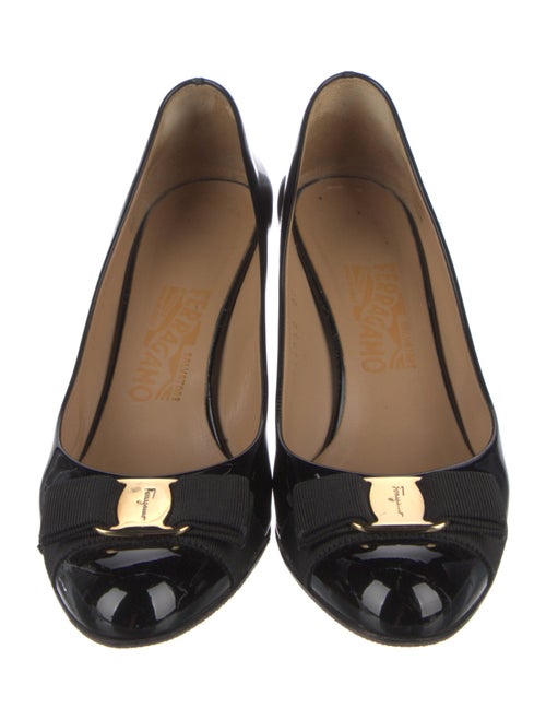 Salvatore Ferragamo Vara Bow Accent Patent Leather Pumps