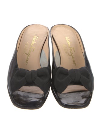 Salvatore Ferragamo Patent Leather Bow Accents Slides