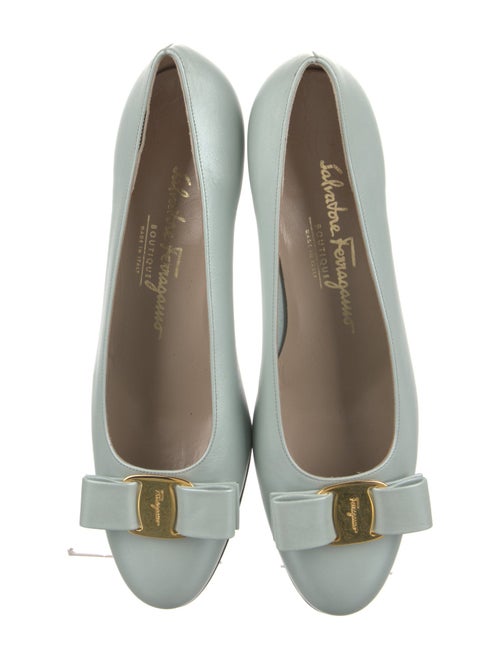 Salvatore Ferragamo Vara Bow Accent Leather Pumps