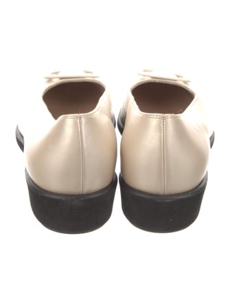Salvatore Ferragamo Leather Flats