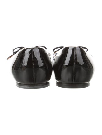 Salvatore Ferragamo Vara Bow Accent Patent Leather Flats