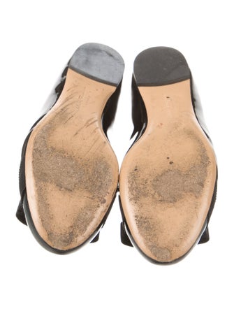 Salvatore Ferragamo Vara Bow Accent Patent Leather Flats