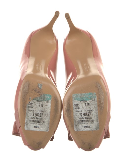 Salvatore Ferragamo Vara Bow Accent Patent Leather Pumps