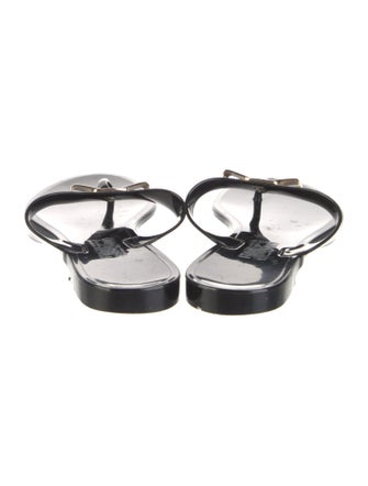 Salvatore Ferragamo Vara Bow Accent Rubber Slides