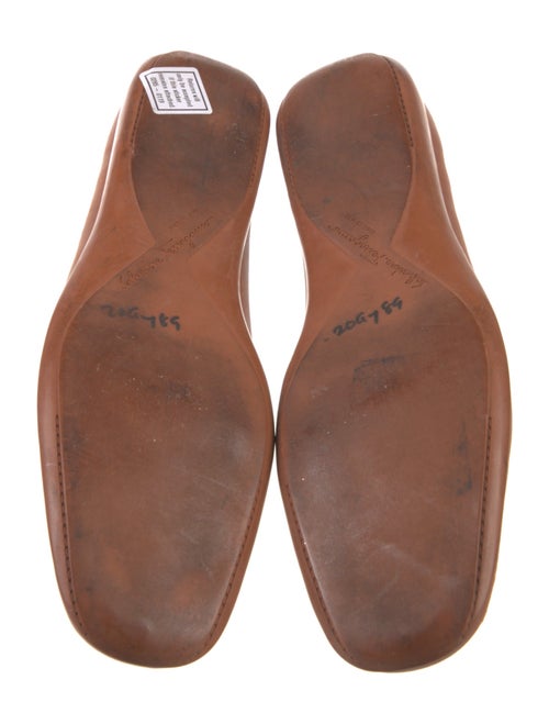 Salvatore Ferragamo Leather Chain-Link Accents Loafers