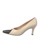 Salvatore Ferragamo Vara Bow Accent Leather Pumps