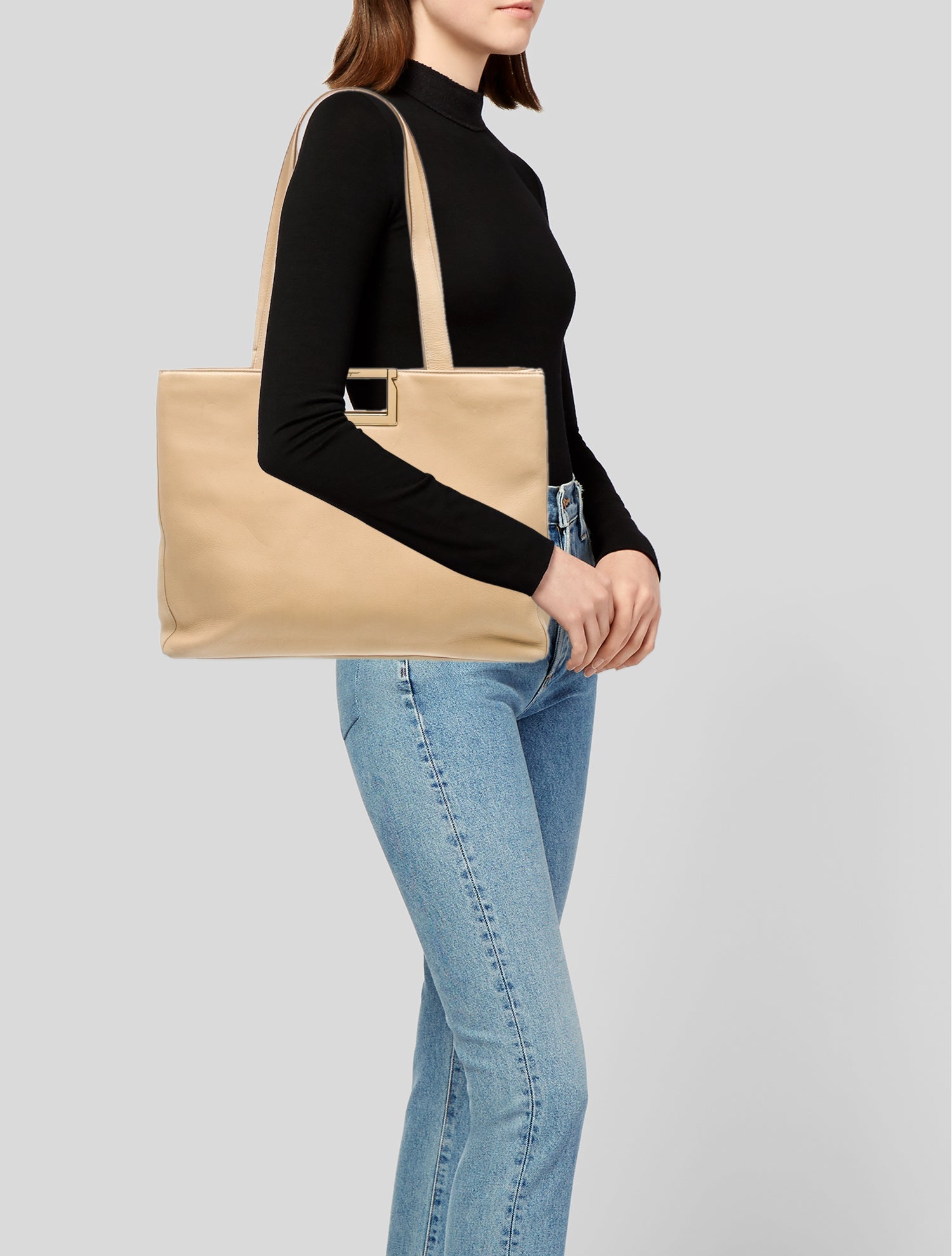 Salvatore Ferragamo Leather Shoulder Bag