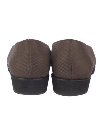 Salvatore Ferragamo Leather Flats