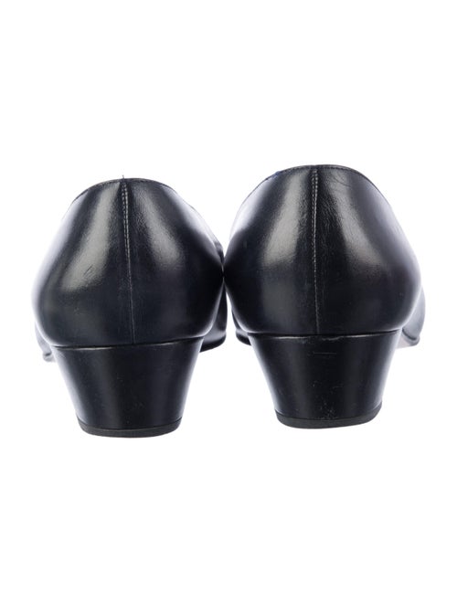 Salvatore Ferragamo Vara Bow Accent Leather Pumps