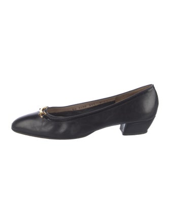 Salvatore Ferragamo Gancini Logo Leather Flats