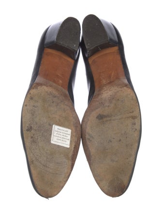 Salvatore Ferragamo Gancini Logo Leather Flats