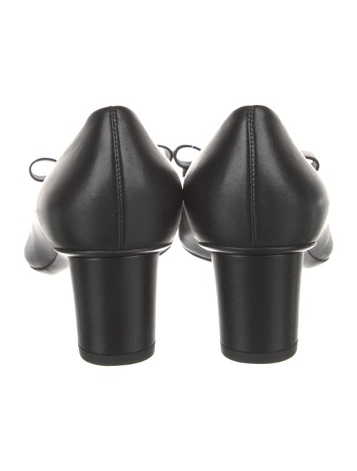 Salvatore Ferragamo Vara Bow Accent Leather Pumps