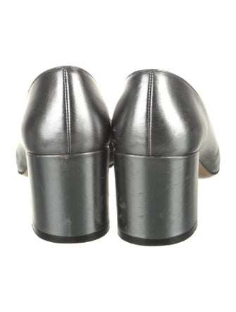 Salvatore Ferragamo Leather Chain-Link Accents Pumps