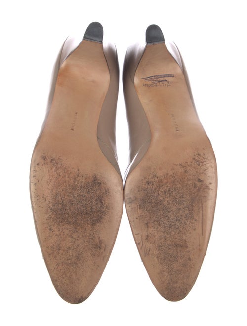 Salvatore Ferragamo Leather Pumps