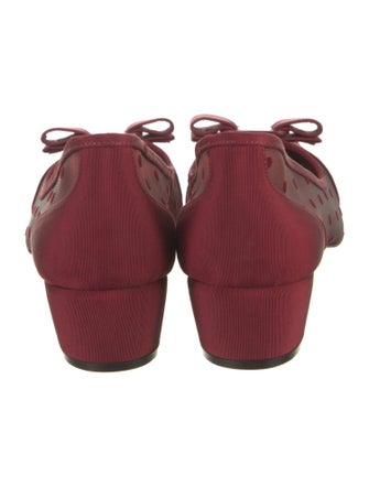 Salvatore Ferragamo Bow Accents Pumps
