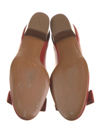 Salvatore Ferragamo Vara Bow Accent Leather Flats
