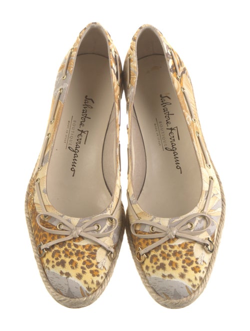 Salvatore Ferragamo Printed Bow Accents Ballet Flats