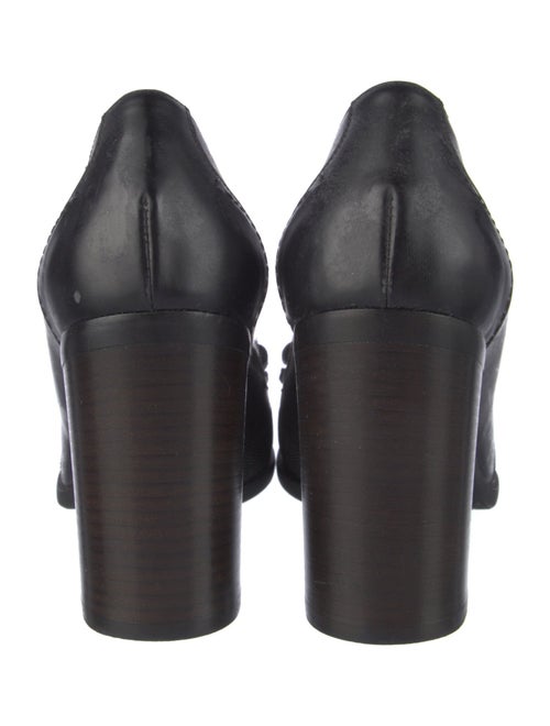 Salvatore Ferragamo Vara Bow Accent Leather Pumps