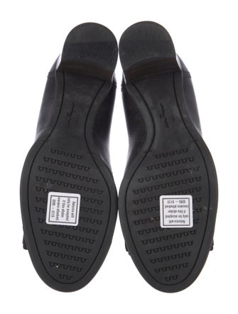 Salvatore Ferragamo Vara Bow Accent Leather Pumps