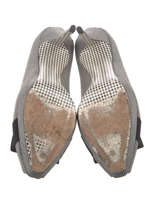 Salvatore Ferragamo Houndstooth Print Bow Accents Pumps