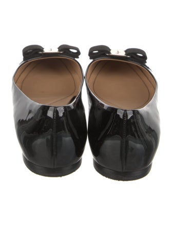 Salvatore Ferragamo Vara Bow Accent Patent Leather Ballet Flats