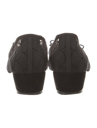 Salvatore Ferragamo Vara Bow Accent Mesh Pumps