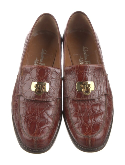 Salvatore Ferragamo Gancini Logo Embossed Leather Loafers
