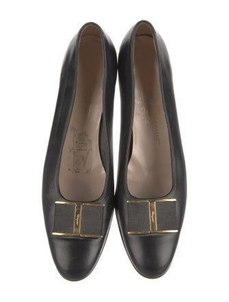 Salvatore Ferragamo Vara Bow Accent Leather Flats
