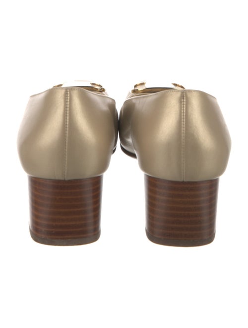 Salvatore Ferragamo Vara Bow Accent Leather Flats