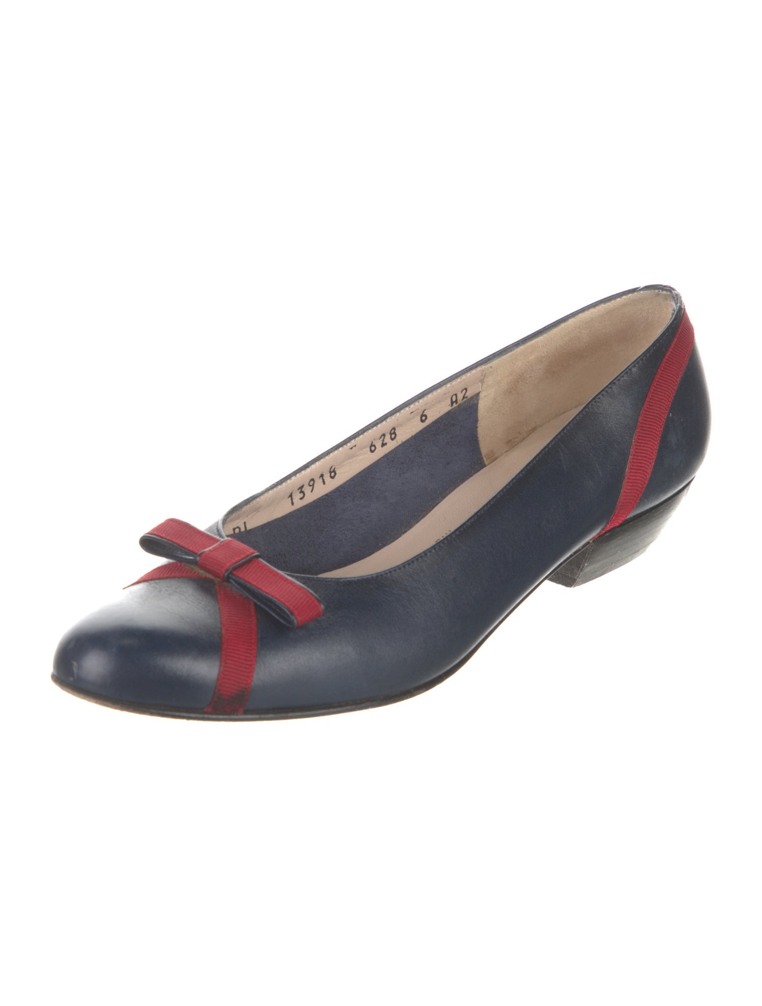 Salvatore Ferragamo Vara Bow Accent Leather Mules