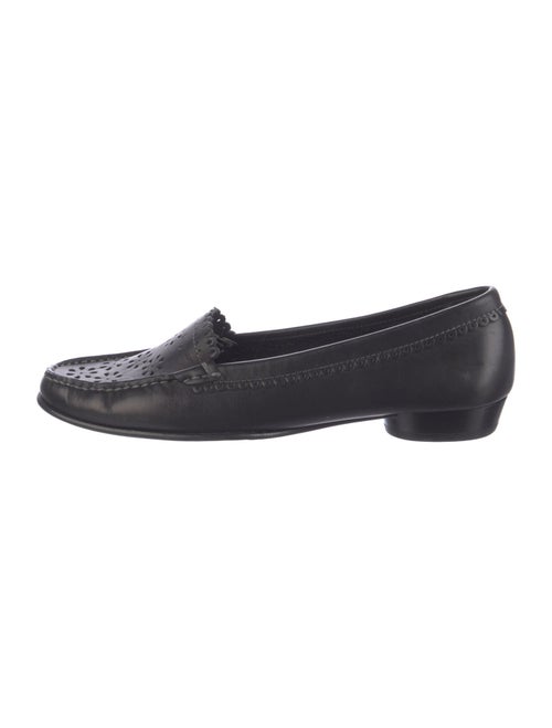Salvatore Ferragamo Gancini Logo Leather Loafers