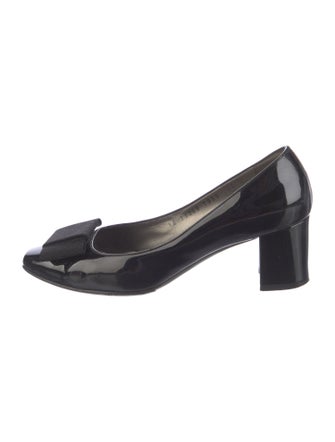 Salvatore Ferragamo Vara Bow Accent Patent Leather Pumps
