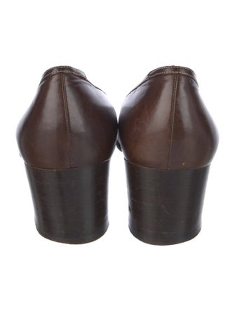 Salvatore Ferragamo Leather Pumps