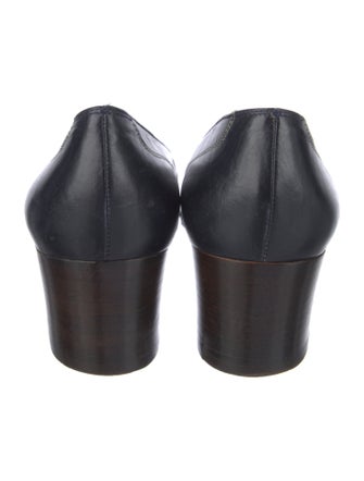 Salvatore Ferragamo Leather Pumps