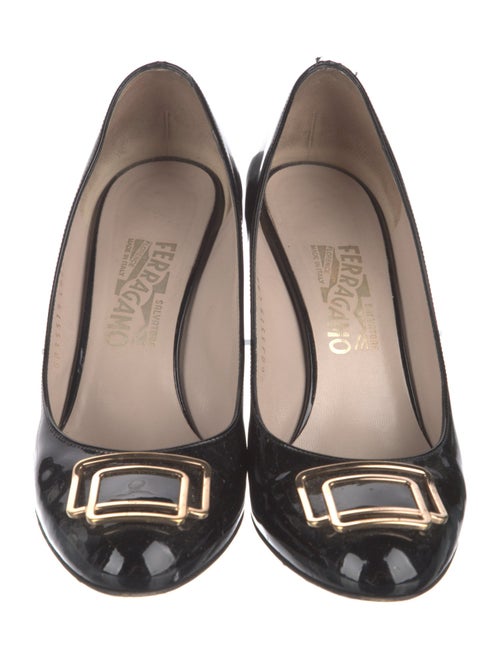 Salvatore Ferragamo Vara Bow Accent Patent Leather Pumps