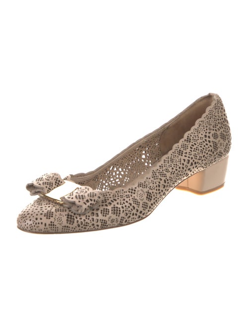Salvatore Ferragamo Vara Bow Accent Leather Pumps